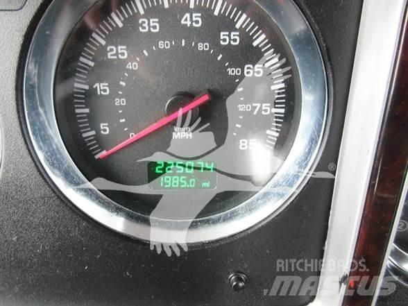 Kenworth W900 وحدات الجر