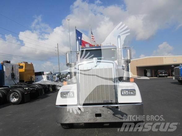 Kenworth W900L وحدات الجر