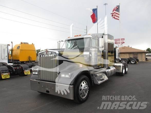 Kenworth W900L وحدات الجر