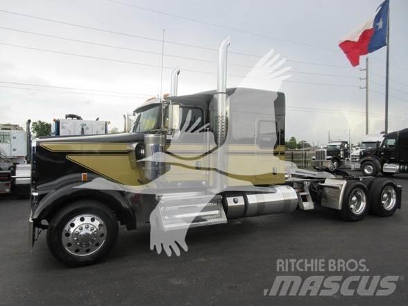 Kenworth W900L وحدات الجر