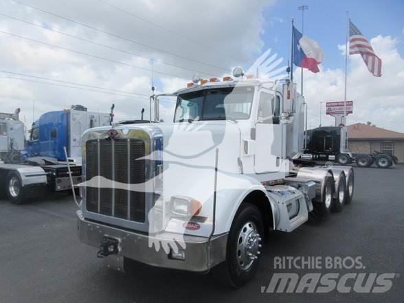 Peterbilt 367 وحدات الجر