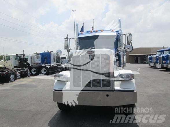 Peterbilt 389 وحدات الجر