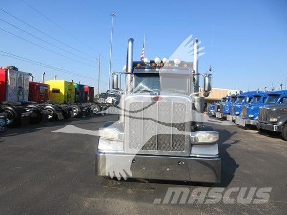 Peterbilt 389 وحدات الجر
