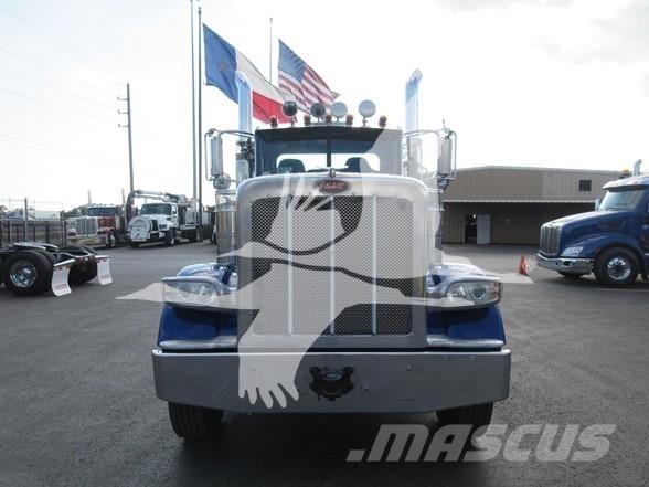 Peterbilt 389 وحدات الجر