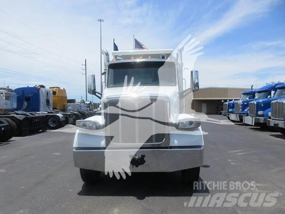 Peterbilt 567 شاحنات قلابة