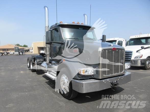Peterbilt 567 وحدات الجر