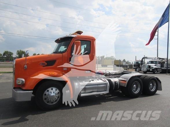 Peterbilt 567 وحدات الجر