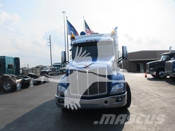 Peterbilt 579 أخرى