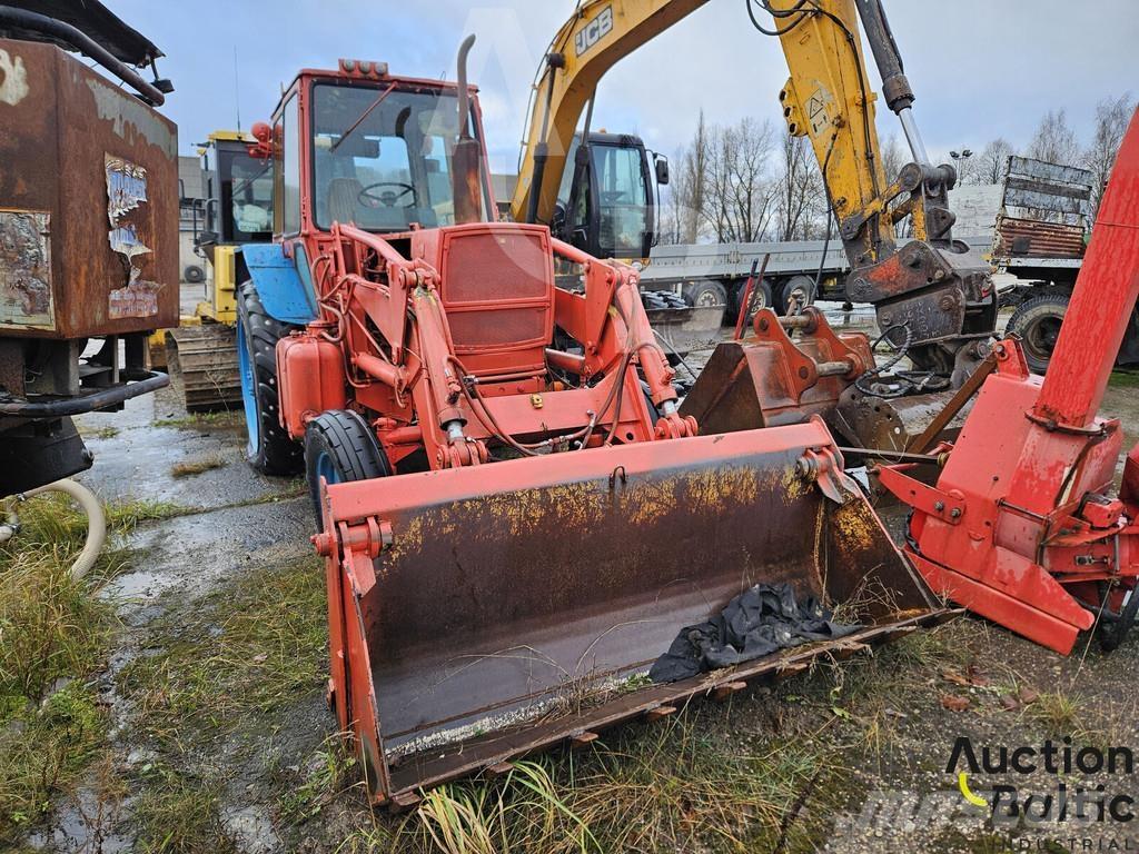  JUMZ EO-2621 الجرارات