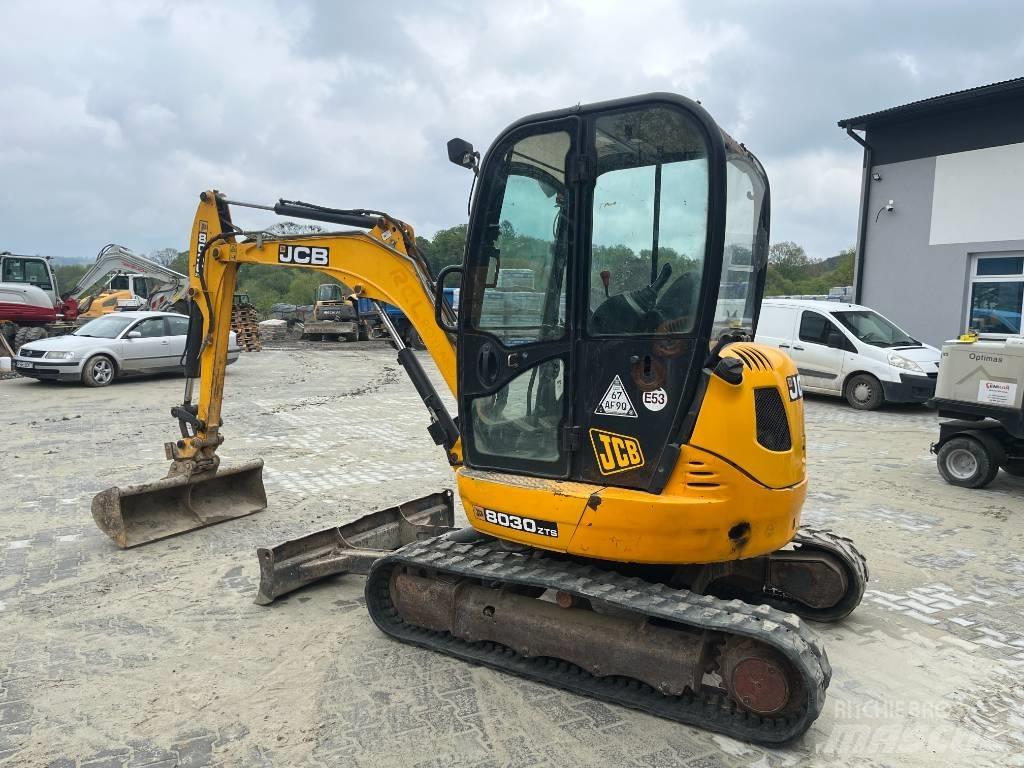 JCB 8055 RTS حفارات صغيرة أقل من 7 طن (حفارات صغيرة)