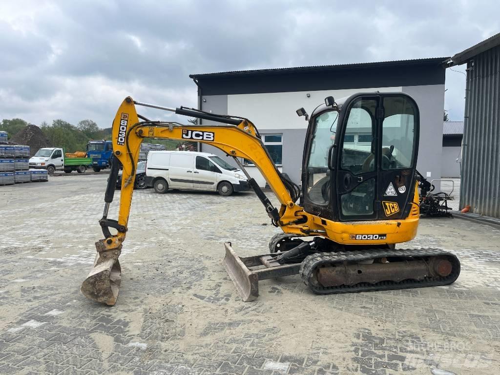 JCB 8055 RTS حفارات صغيرة أقل من 7 طن (حفارات صغيرة)