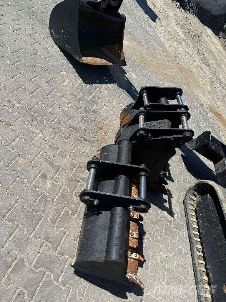 JCB 8055 RTS حفارات صغيرة أقل من 7 طن (حفارات صغيرة)