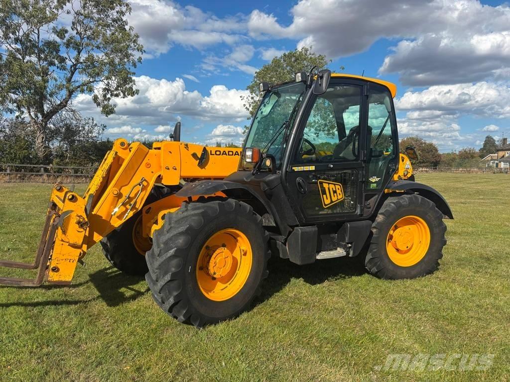 JCB 530-70 FS مناولات متداخلة