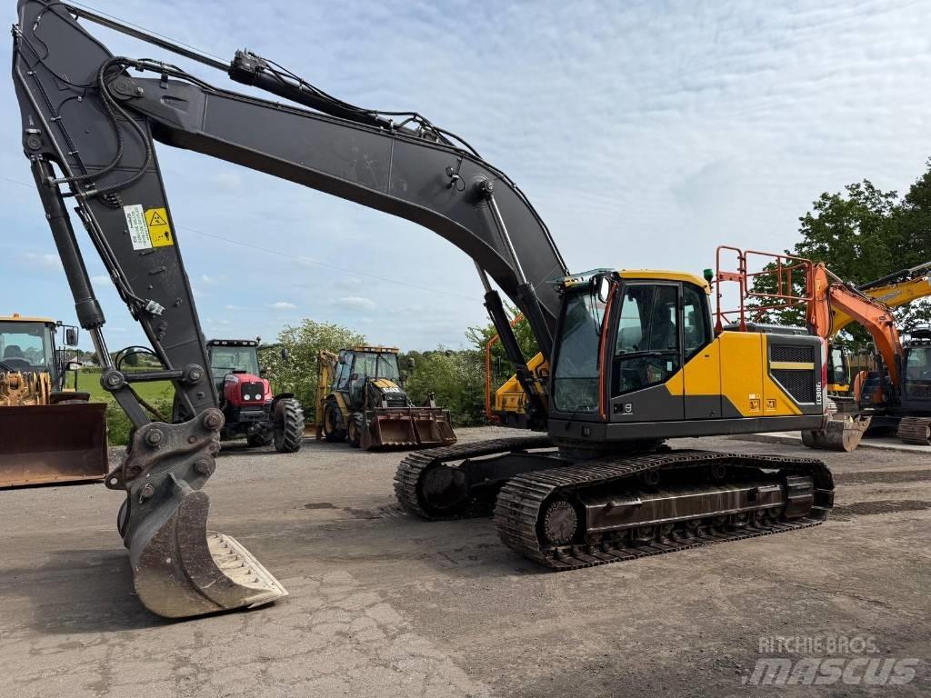 Volvo EC 300 EL حفارات زحافة