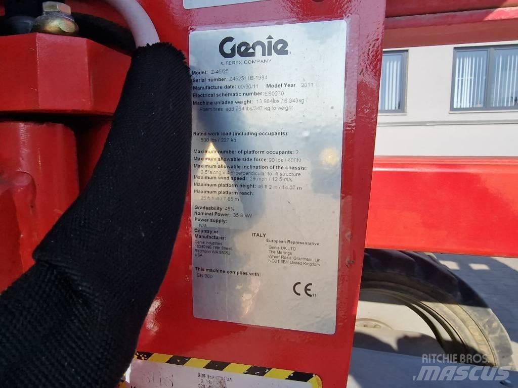 Genie Z 45/25 رافعات سلة مفصلية