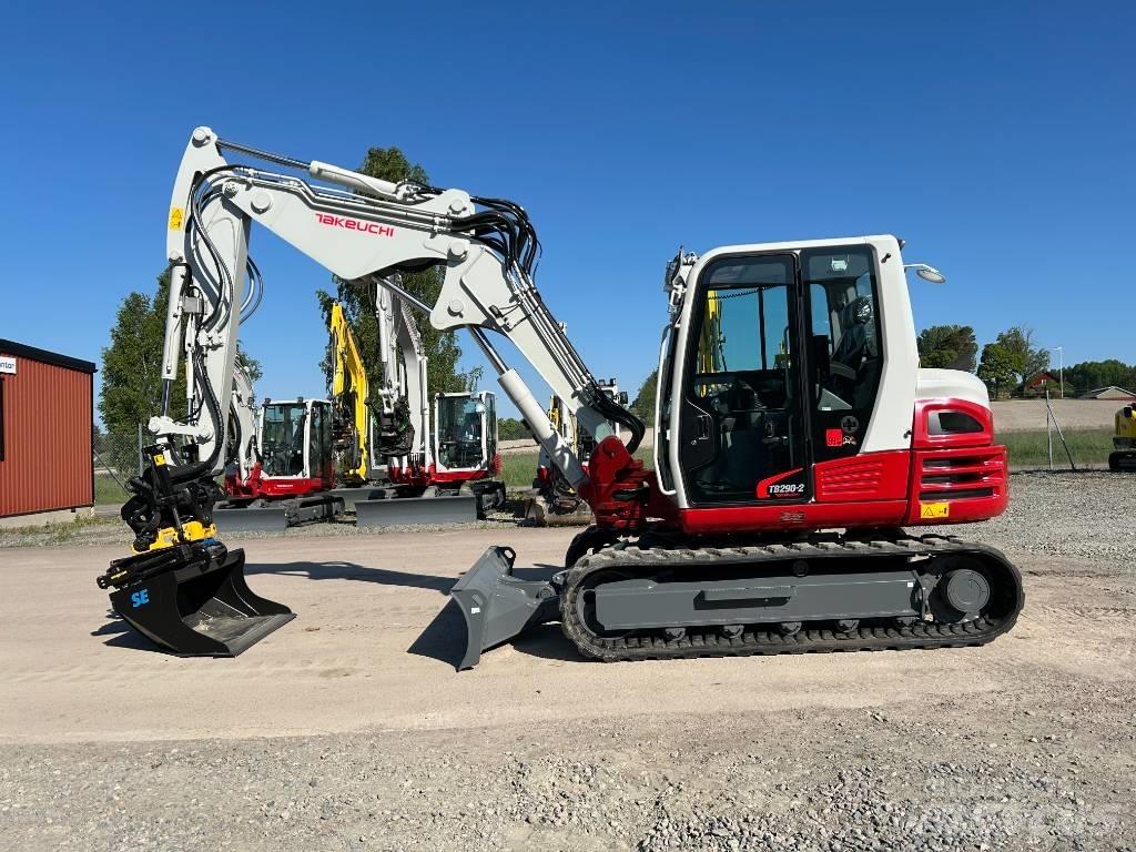 Takeuchi TB290 حفارات وسط 7 طن - 12 طن