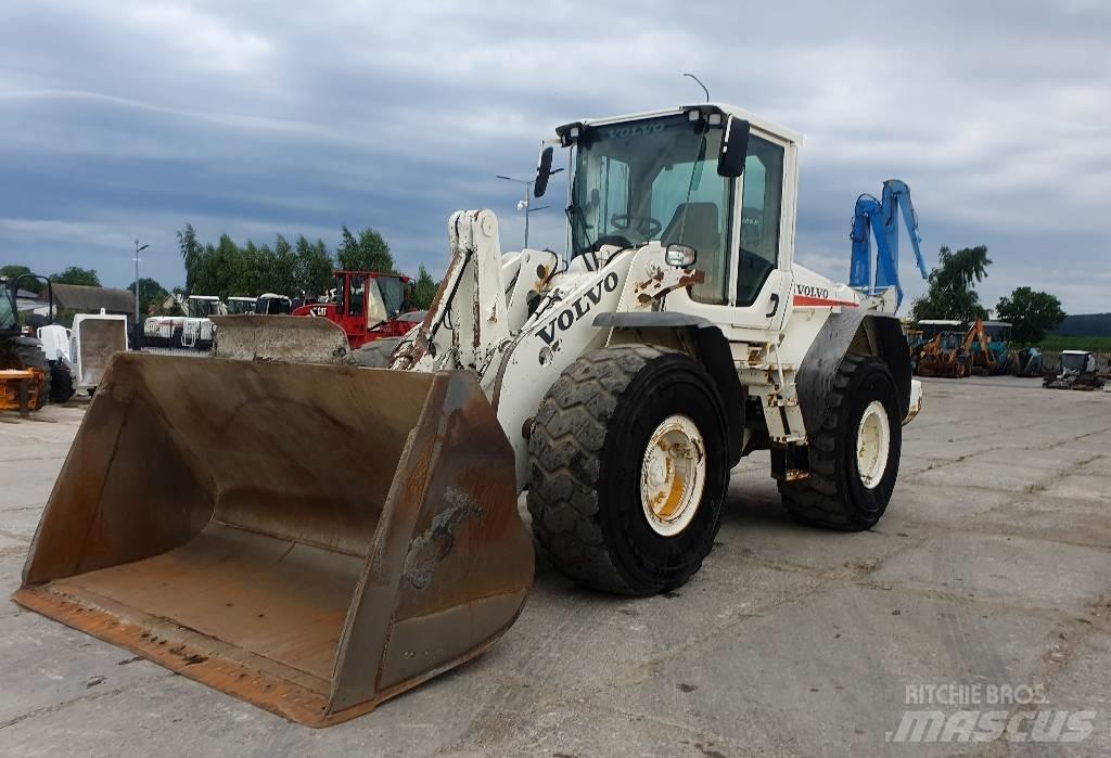 Volvo L 110 F لوادر بعجل
