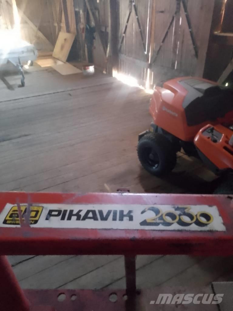 Ålö Pikavik 2030 لوادر وحفارات أمامية