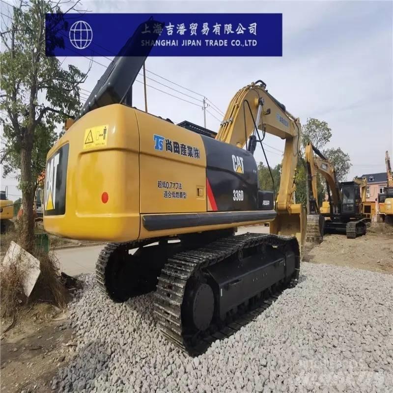 CAT 336 D حفارات زحافة