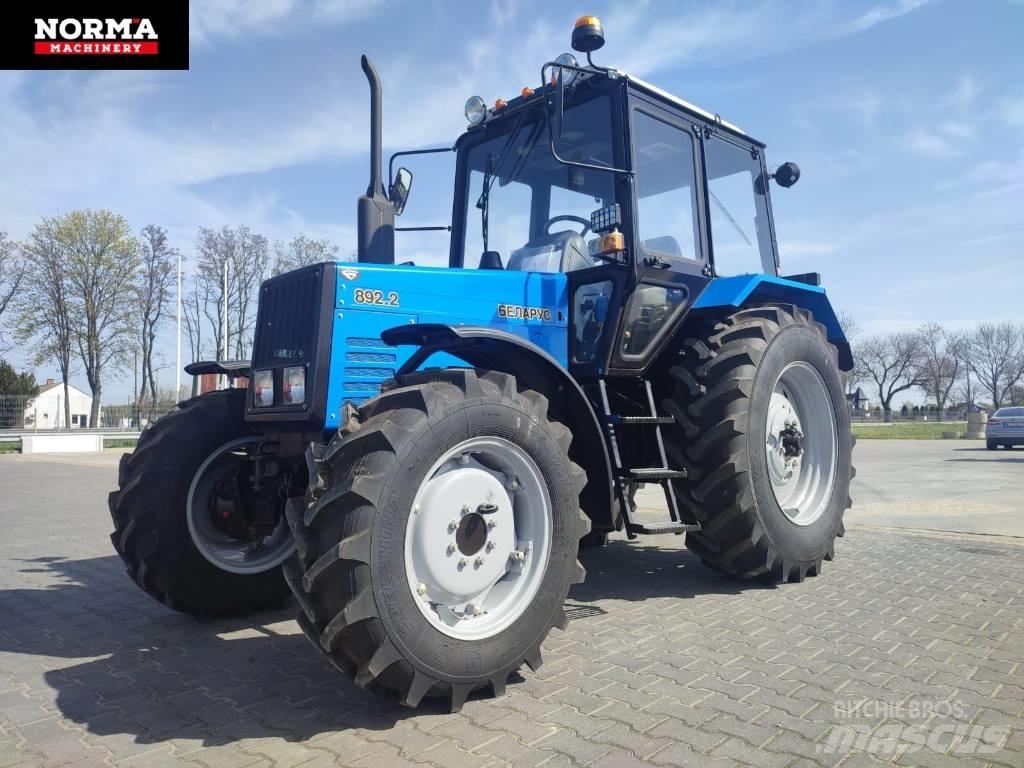 MTZ Belarus 892.2 الجرارات