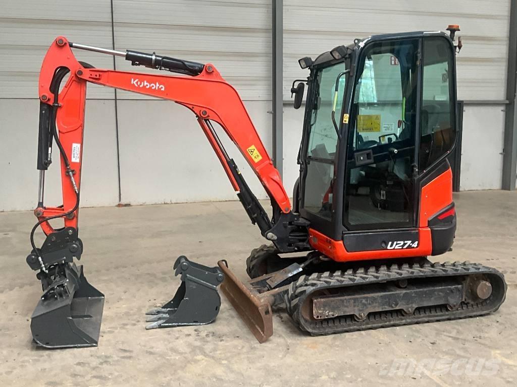 Kubota U 27-4 حفارات صغيرة أقل من 7 طن (حفارات صغيرة)