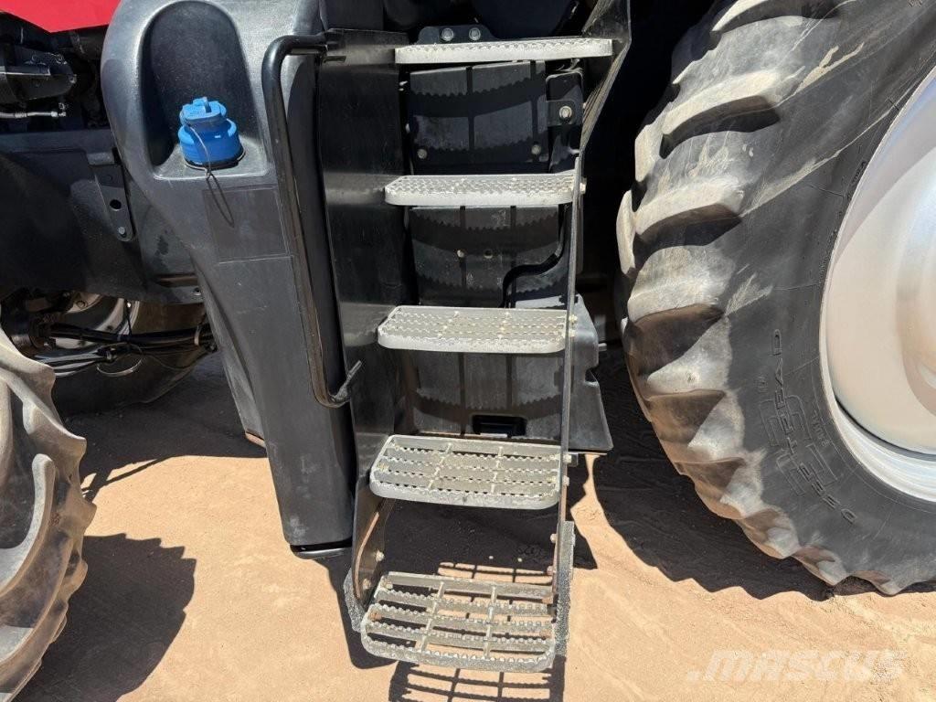 Case IH 310 الجرارات