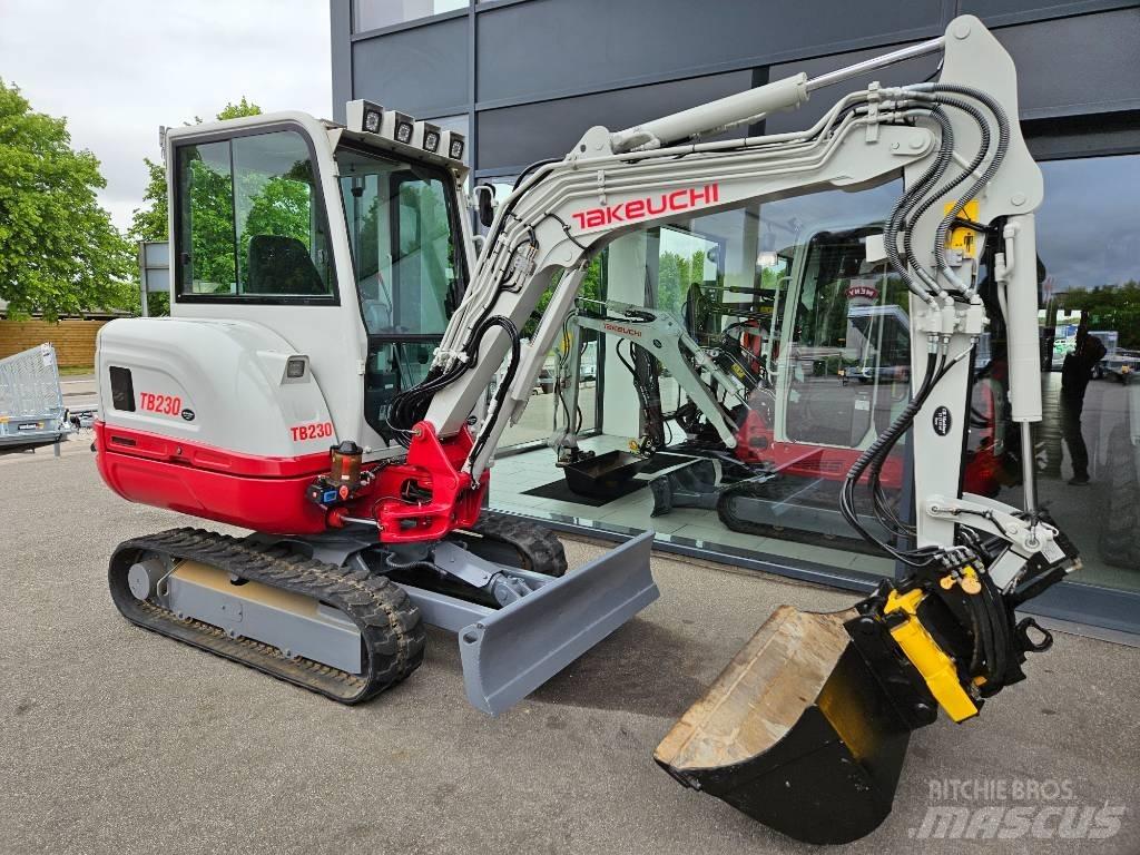 Takeuchi TB 230 حفارات صغيرة أقل من 7 طن (حفارات صغيرة)