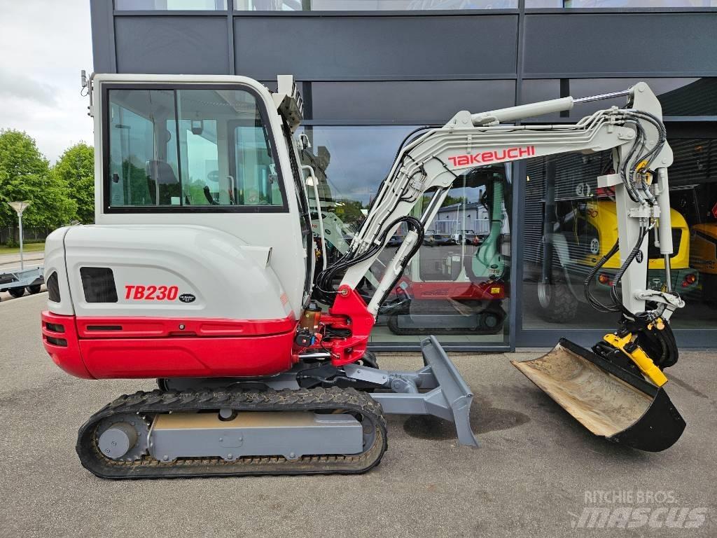 Takeuchi TB 230 حفارات صغيرة أقل من 7 طن (حفارات صغيرة)