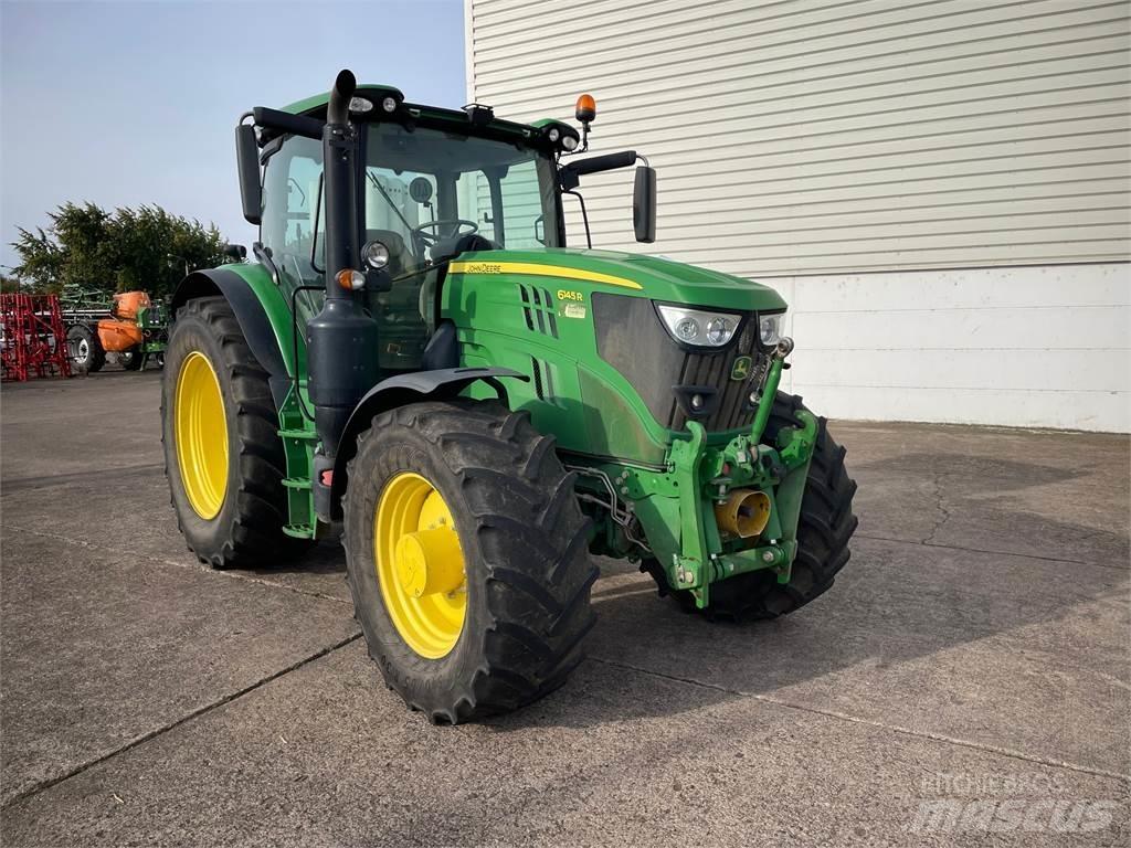 John Deere 6145R الجرارات