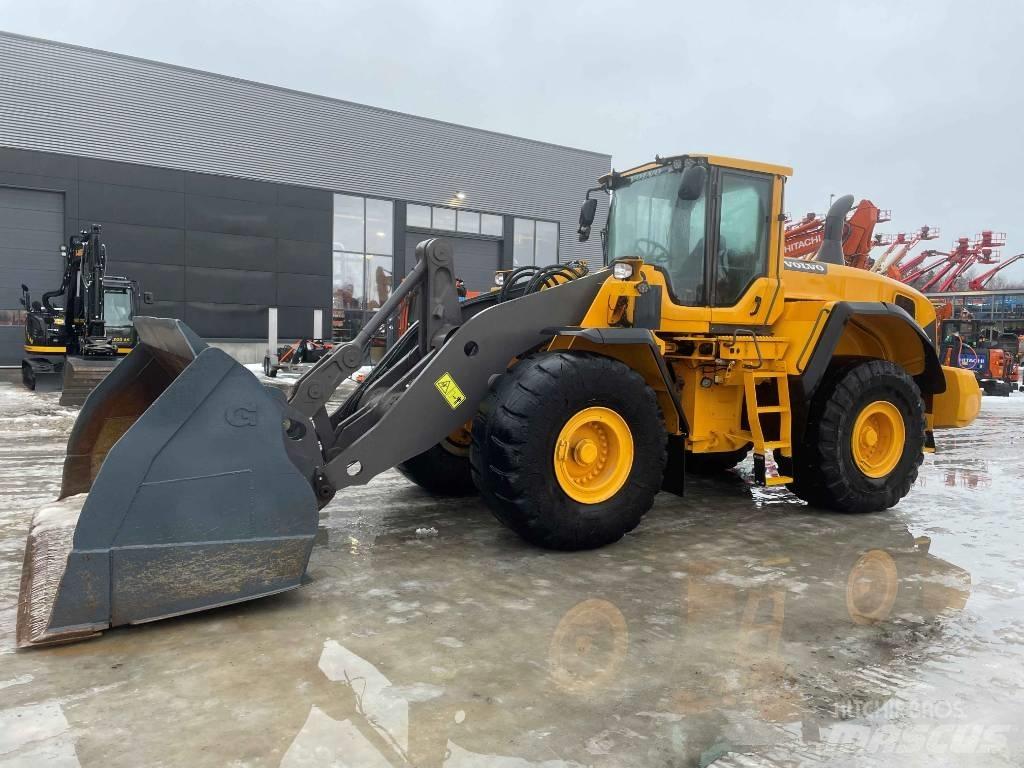 Volvo L 180 G لوادر بعجل