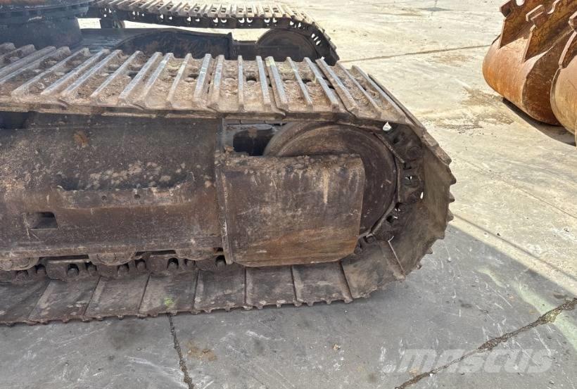 CAT 315D حفارات زحافة