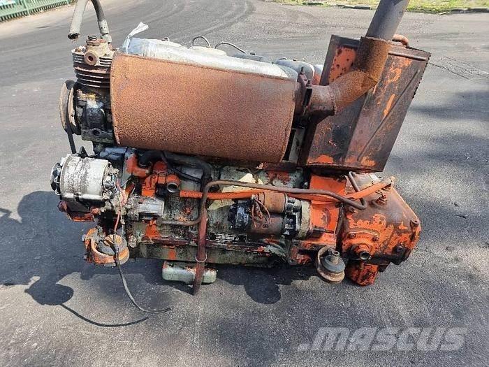  Engines F4L912 مكونات أخرى
