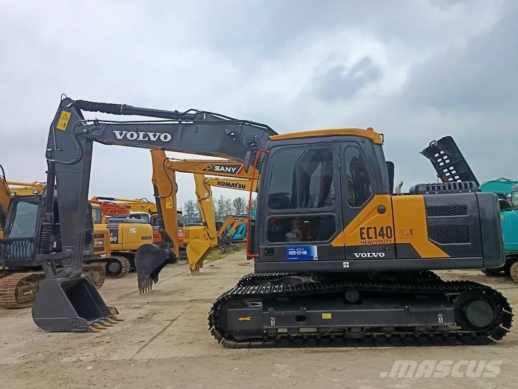 Volvo EC 140 حفارات زحافة