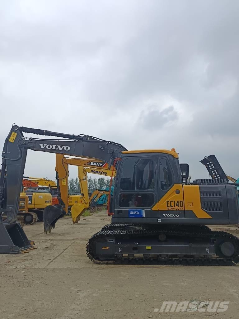 Volvo EC 140 حفارات زحافة