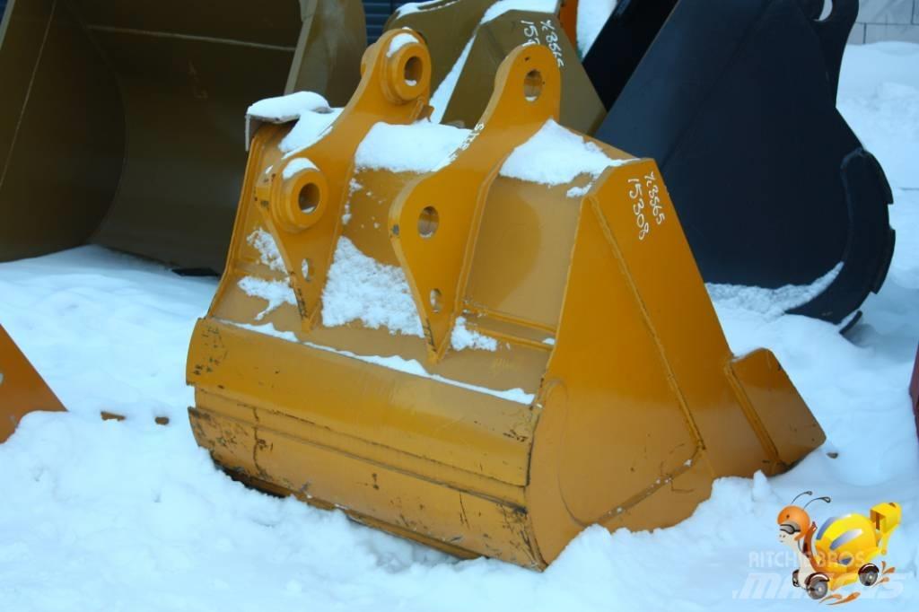 Komatsu PC 200 - 42` دلاء