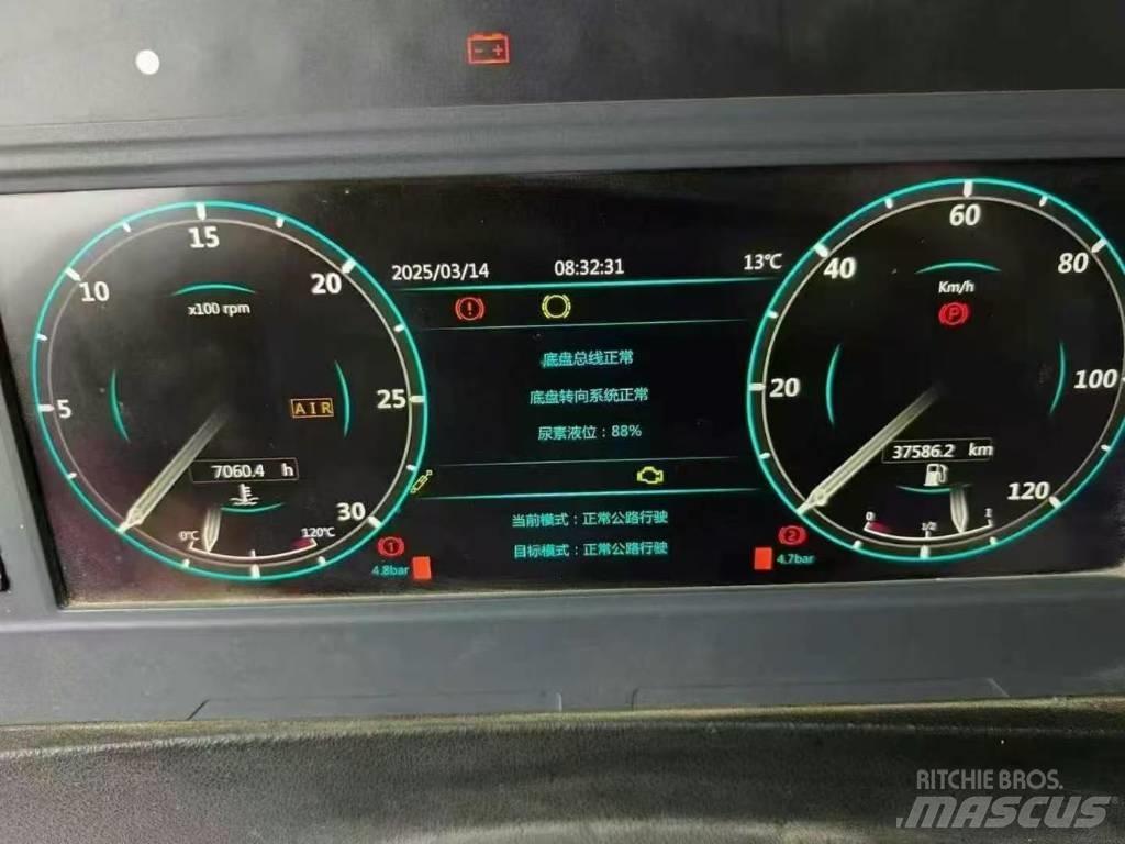 XCMG XCA130L7 رافعات صالحة لكل أنواع الطرق