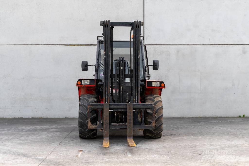 Manitou M 30-4 شاحنات الديزل