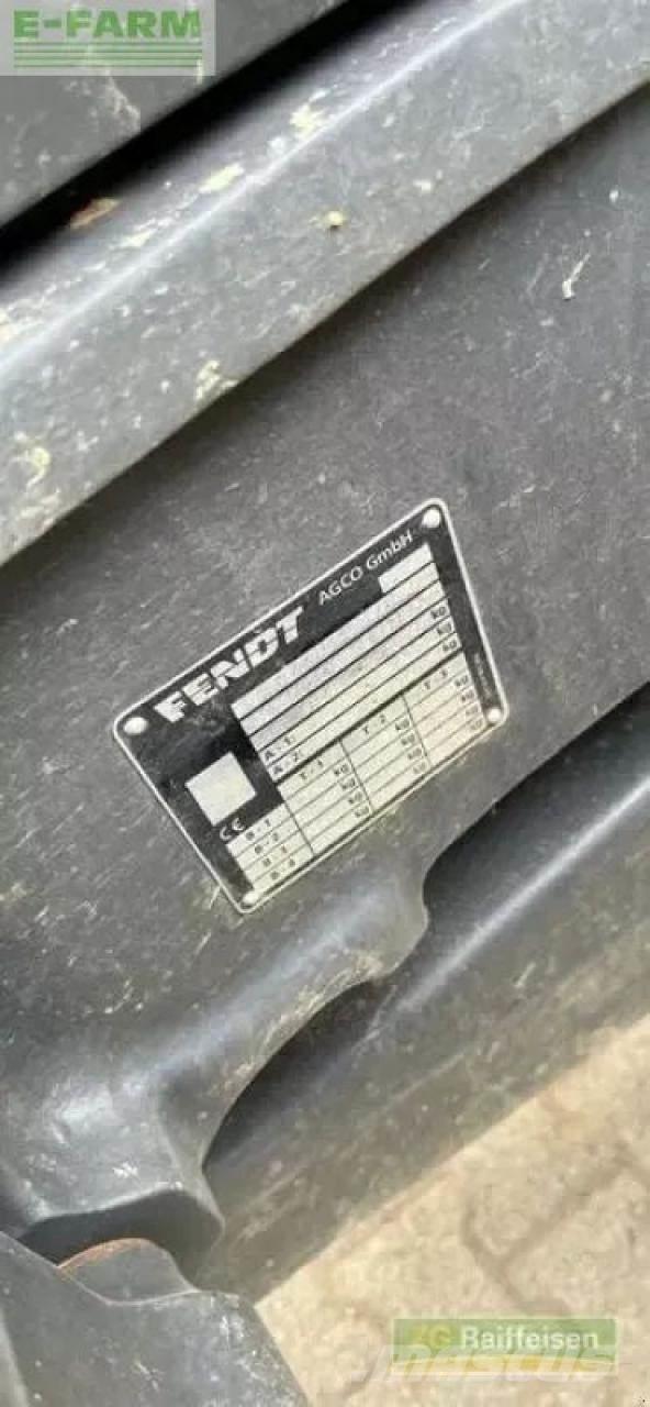Fendt 724 vario الجرارات