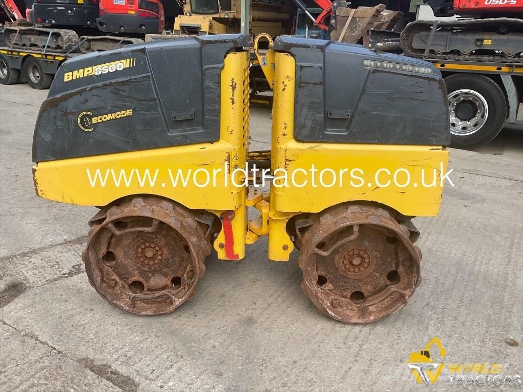 Bomag BMP 8500 دكاكات أفقية
