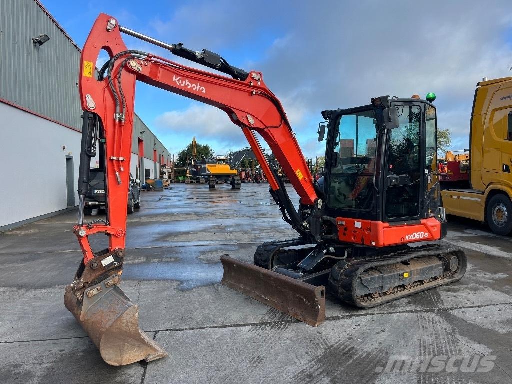 Kubota KX 060-5 حفارات صغيرة أقل من 7 طن (حفارات صغيرة)