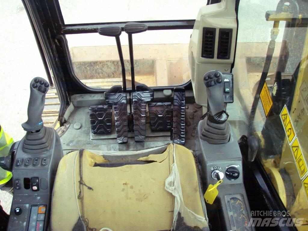 CAT 308 C حفارات وسط 7 طن - 12 طن