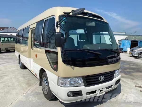 Toyota Coaster Bus حافلة صغيرة