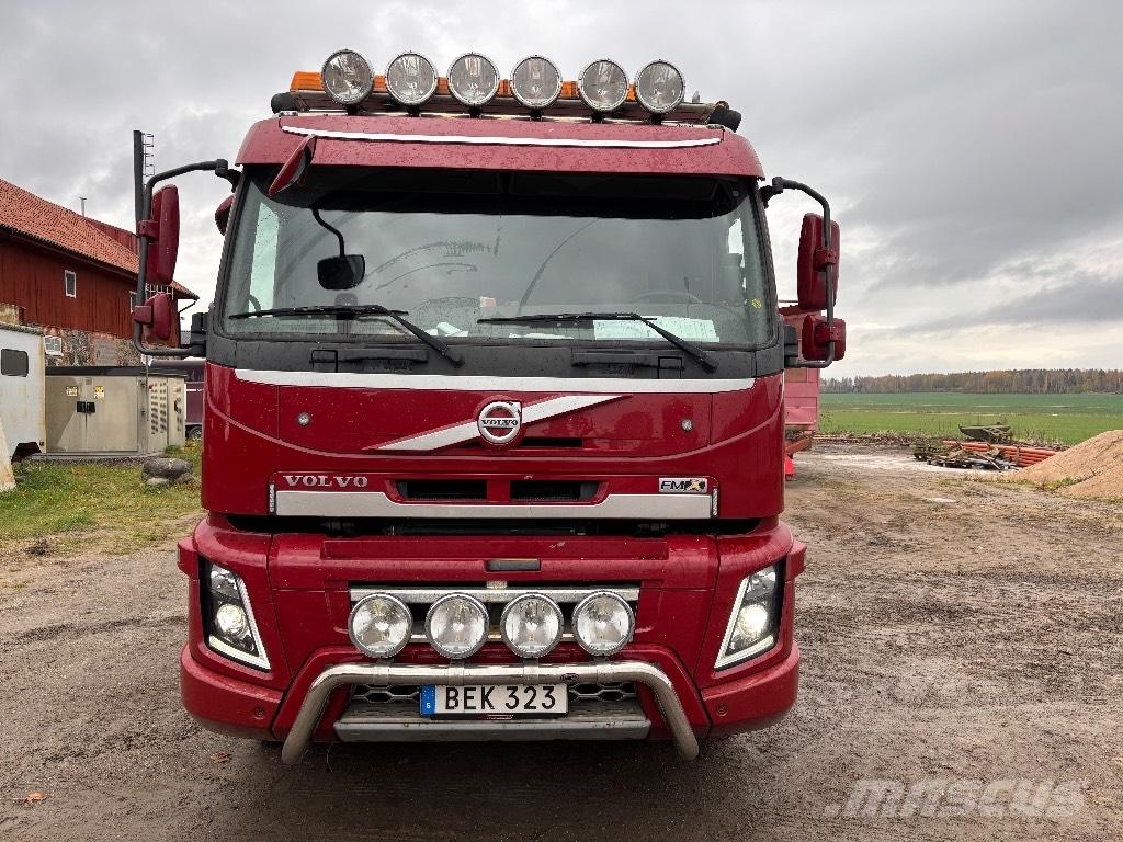 Volvo VOLVO FM 8*4 شاحنات الرافعات الخطافية