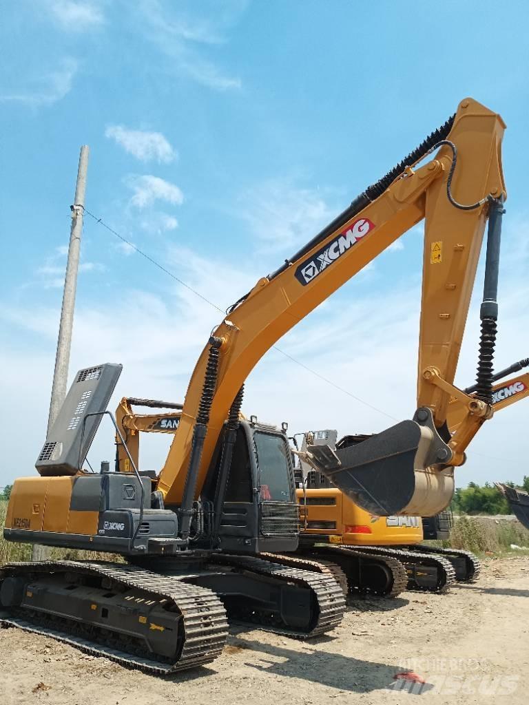 XCMG XE 215 DA حفارات وسط 7 طن - 12 طن