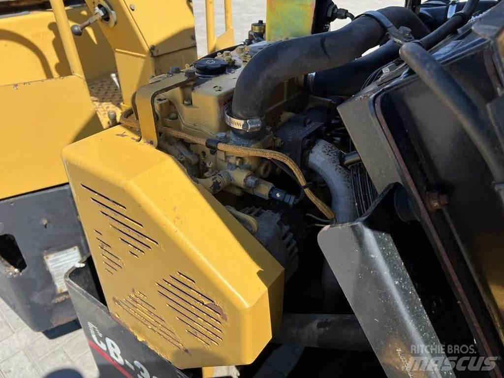 CAT CB 334E مداحل ثنائية الاسطوانة