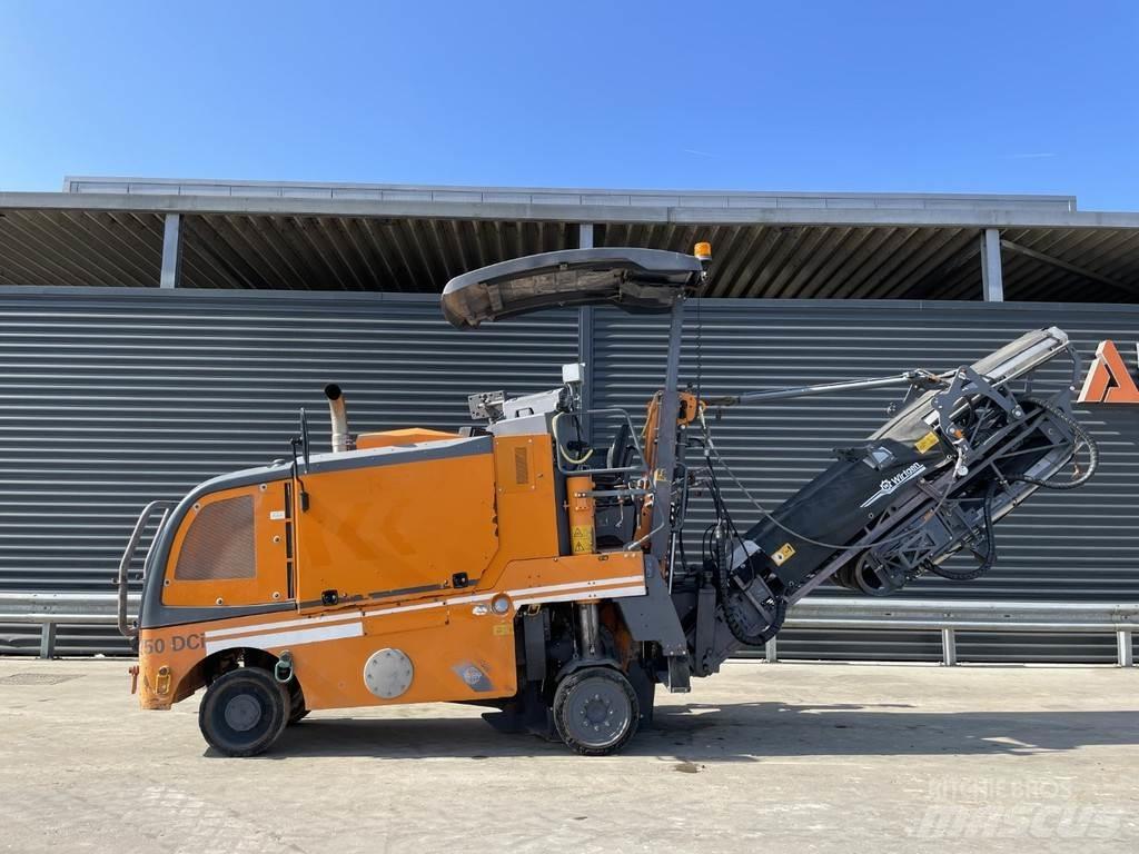 Wirtgen W 50 DCI ماكينات الكشط البارد للأسفلت