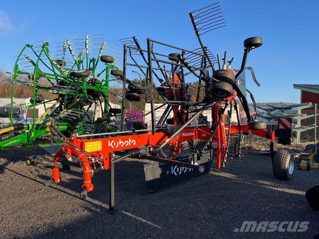 Kubota RA2584 محشات