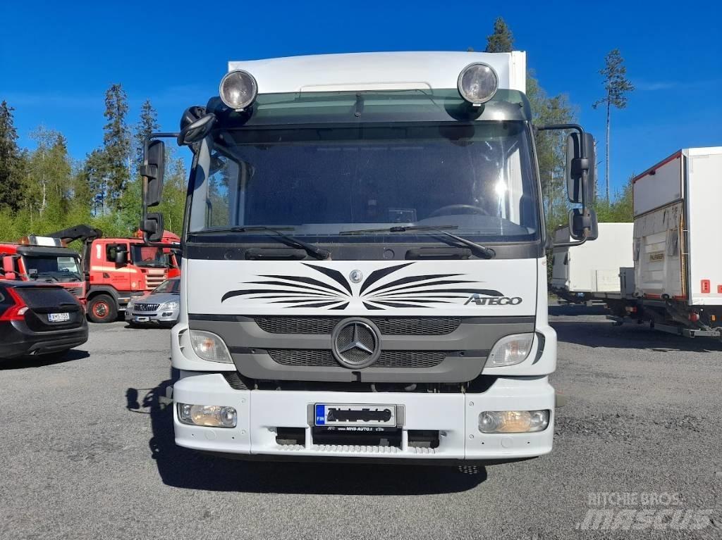 Mercedes-Benz Atego شاحنات ذات هيكل صندوقي