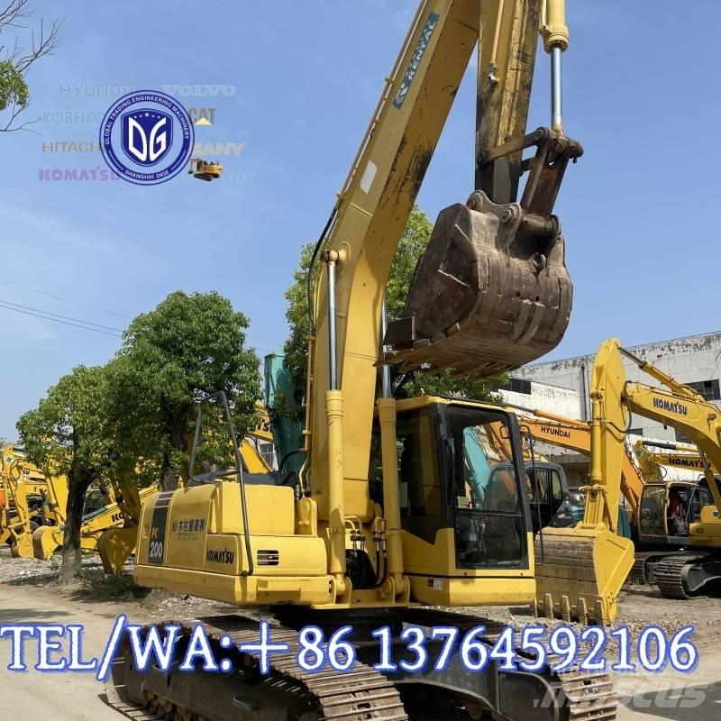 Komatsu PC 200-7 حفارات زحافة