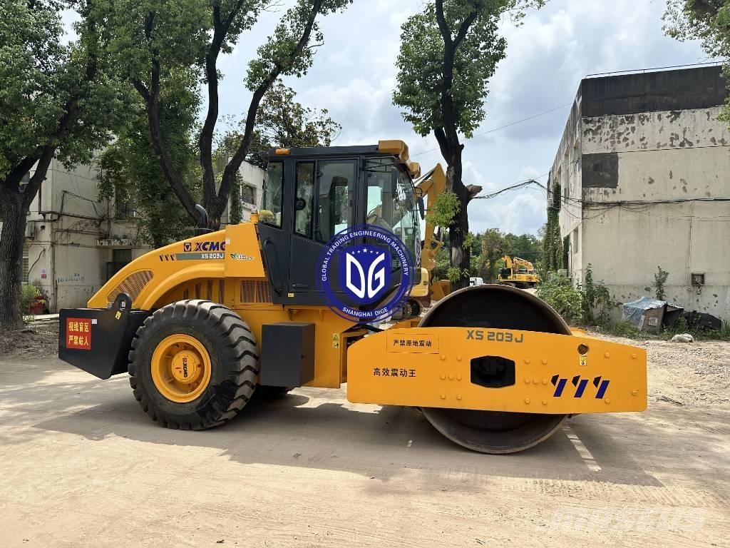 XCMG XS 203 J مداحل أحادية الأسطوانة
